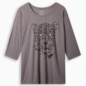 Torrid Leopard Relaxed Fit Scoop Neck Drop Shoulder Tee in Size 2